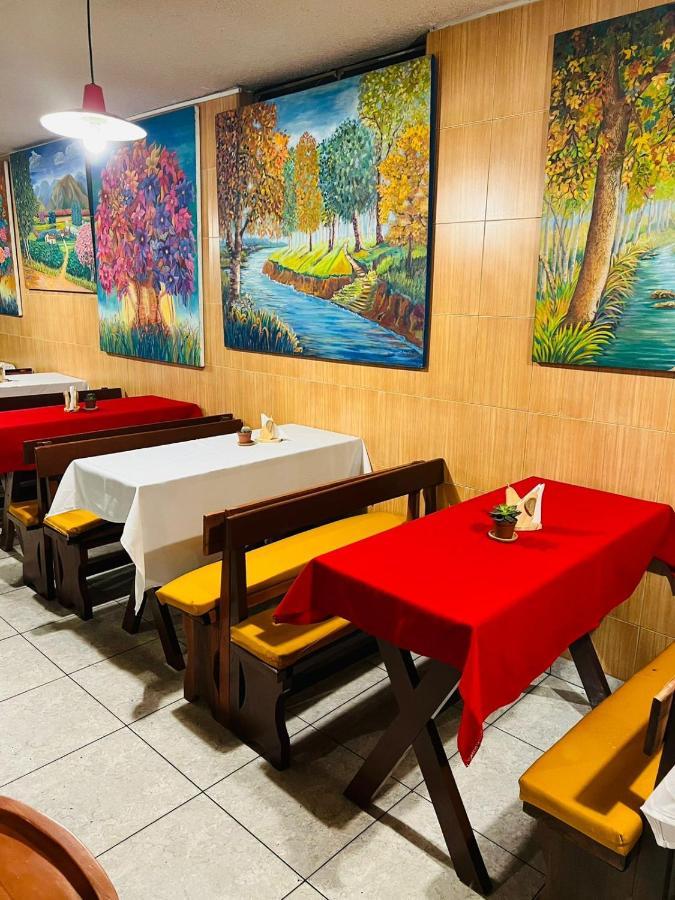 Hotel Estrellita Inn Alameda Кито Экстерьер фото