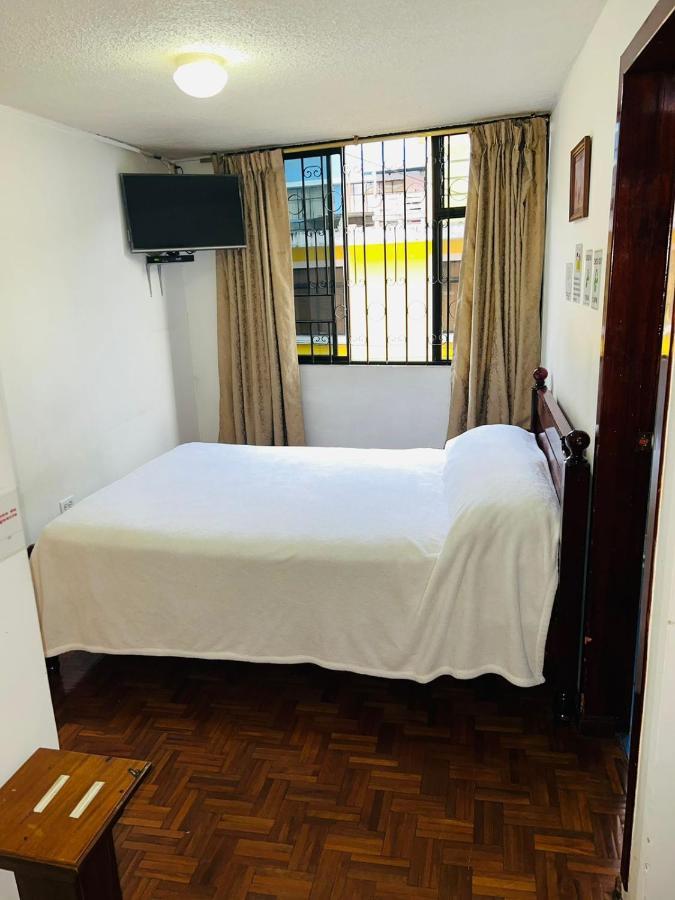 Hotel Estrellita Inn Alameda Кито Экстерьер фото