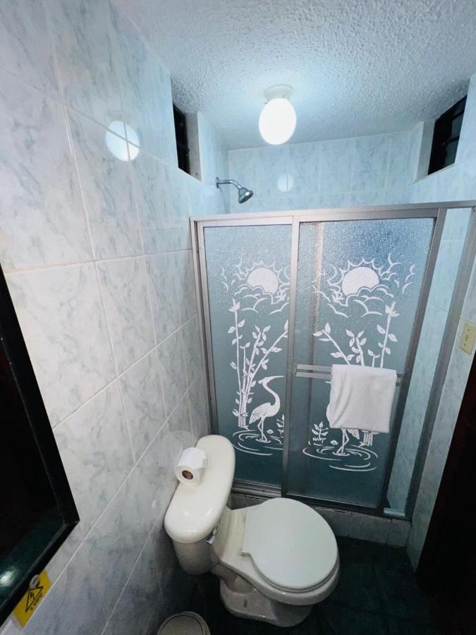 Hotel Estrellita Inn Alameda Кито Экстерьер фото