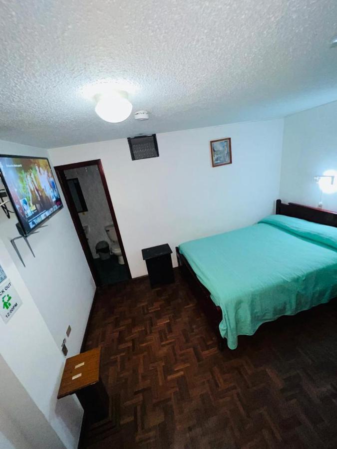 Hotel Estrellita Inn Alameda Кито Экстерьер фото