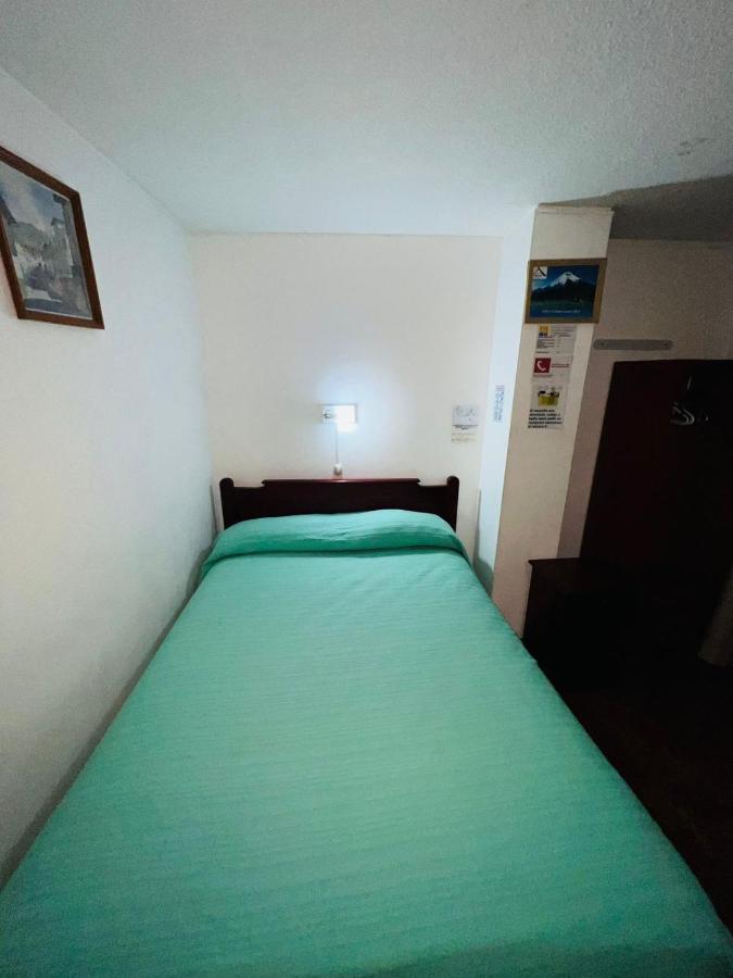 Hotel Estrellita Inn Alameda Кито Экстерьер фото