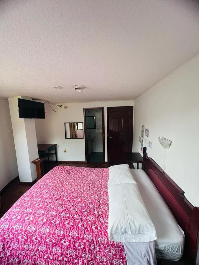 Hotel Estrellita Inn Alameda Кито Экстерьер фото